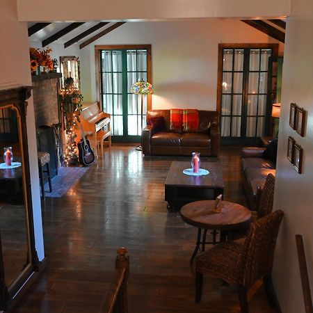 Averill Park La Perla Restaurant & Country Inn מראה חיצוני תמונה
