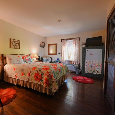 Averill Park La Perla Restaurant & Country Inn מראה חיצוני תמונה
